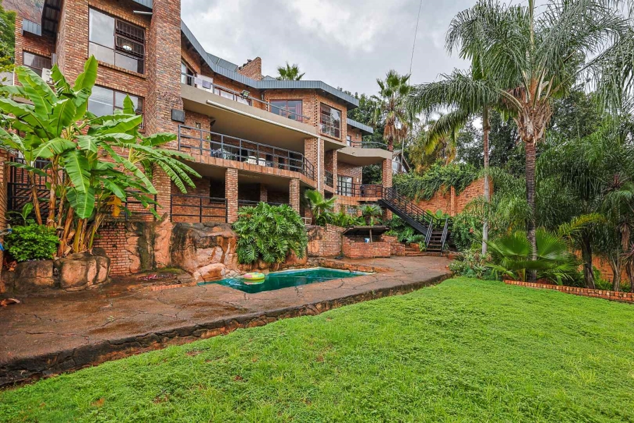4 Bedroom Property for Sale in Hartbeespoort North West